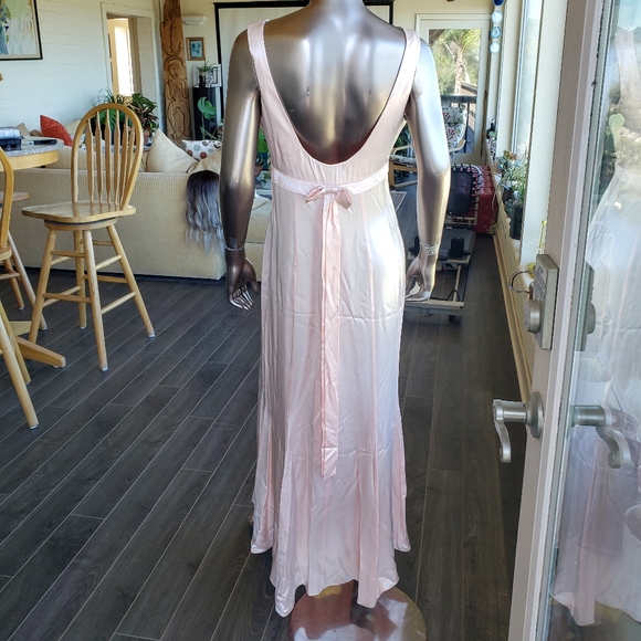 Zum Zum Sequin Top Back Bow Formal Dress - Picture 6 of 13